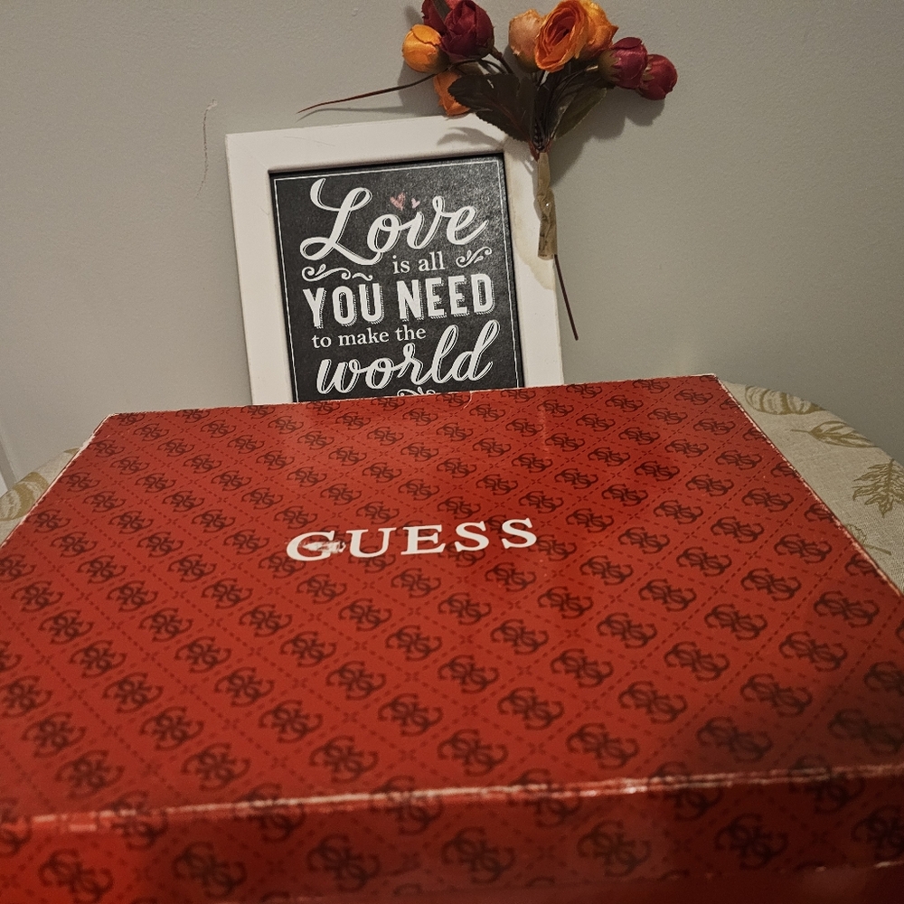 Guess Owens Suede Military Button 4-inch Heel Ankle Booties Sz. 6.5 - Picture 13 of 14